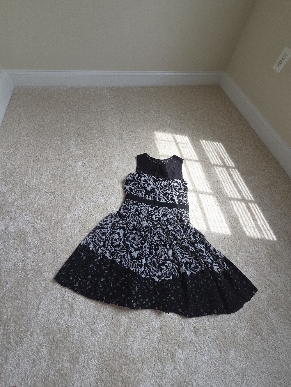 Ann Taylor Black and White Floral Lace Fit-and-Flare Dress